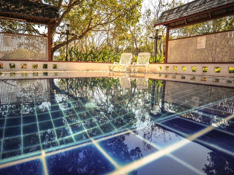 Suan Bua Hotel & Resort Ban Pong  Экстерьер фото